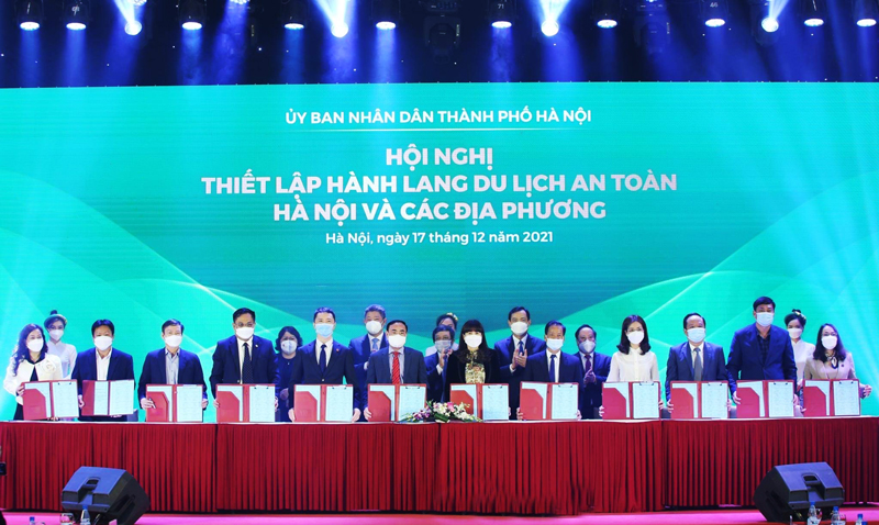 Hà Nội và các tỉnh thành ký kết giao ước xây dựng hành lang du lịch an toàn